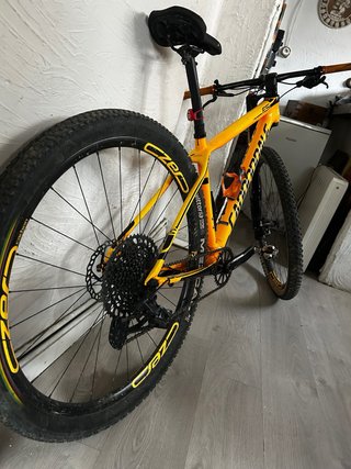 Bicicleta Cannondale Lefty Montaña fibra carbono