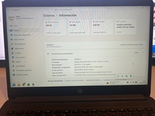HP 240 G8 Laptop 14 Nero