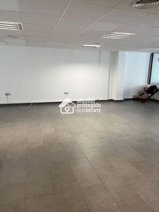 Oficina en venta en Benalúa en Alicante