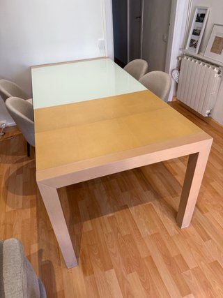 Mesa comedor cristal y madera *NO INCLUYE SILLAS*