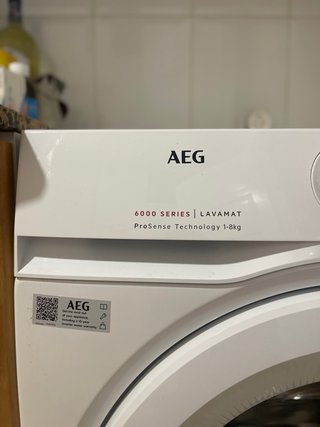Lavadora AEG 600 Series Lavamat 8kg. 2 años