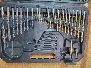Juego de brocas y puntas para taladro Marca Bosch