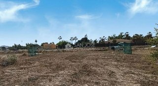Terreno en venta en Novelda