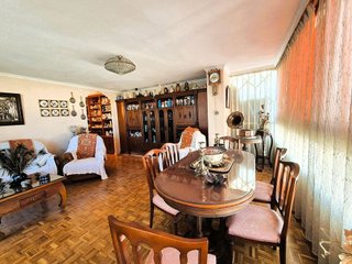 Piso en venta en Vistahermosa en Alicante