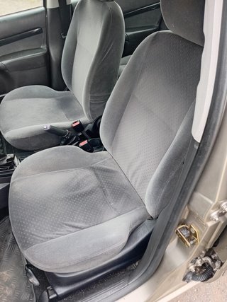 Ford Focus Sedan 1.6 16V 100