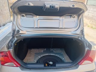 Ford Focus Sedan 1.6 16V 100