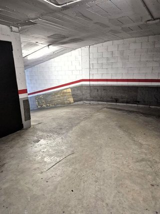 Garaje en alquiler en Les Corts en Barcelona