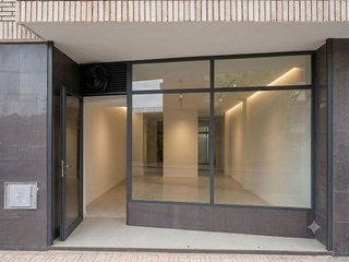 Oficina en venta en Nueva Andalucía en Almería