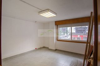 Local comercial en alquiler en Os Mallos - San Cristóbal en Coruña (A)