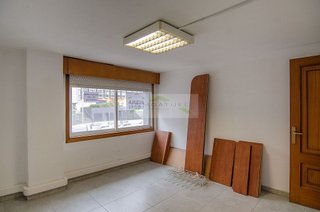 Local comercial en alquiler en Os Mallos - San Cristóbal en Coruña (A)