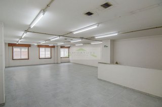 Local comercial en alquiler en Os Mallos - San Cristóbal en Coruña (A)