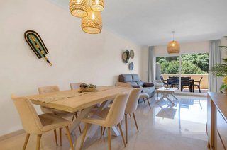 Piso en alquiler en Elviria en Marbella