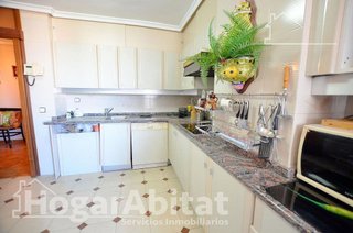 Piso en venta en Vistahermosa en Alicante