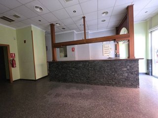 Local comercial en venta en L´Amistat en Valencia