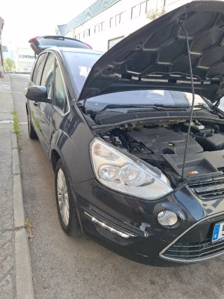 Ford S-MAX 2012