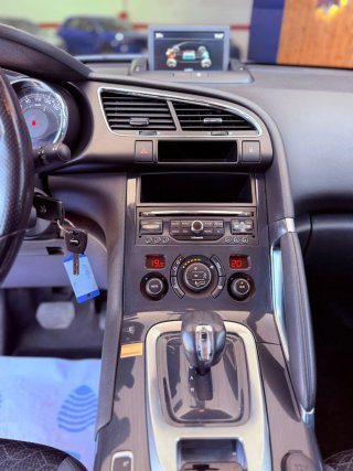 Peugeot 3008 2015
