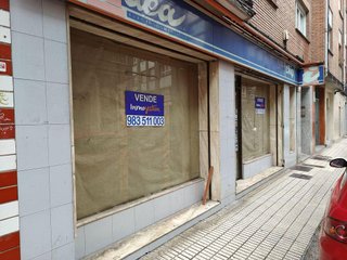 Local comercial en venta en El Llano en Gijón