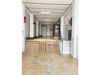 Local comercial en venta en Pueblo Poniente en Benidorm