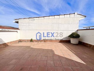 Casa adosada en venta en Montigalà -Sant Crist en Badalona