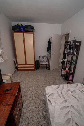 Piso en venta en Linares