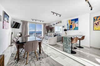 Piso en venta en Puerto Banús en Marbella