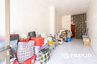 Local comercial en venta en Centre - Eixample – Can Llobet – Can Serra en Barbera del Vallès