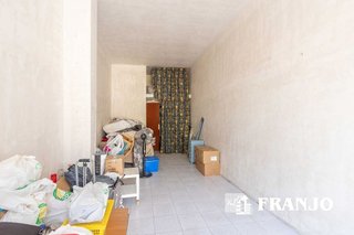 Local comercial en venta en Centre - Eixample – Can Llobet – Can Serra en Barbera del Vallès