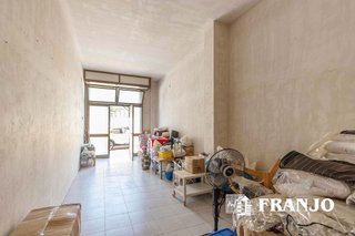 Local comercial en venta en Centre - Eixample – Can Llobet – Can Serra en Barbera del Vallès