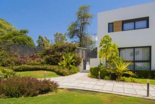 Casa pareada en alquiler en Los Naranjos - Las Brisas en Marbella