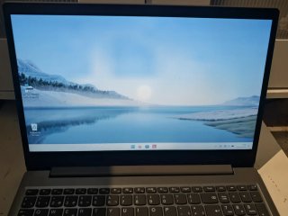 Portátil Lenovo IDEAPAD S145. sony samsung hp