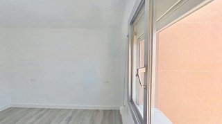 Piso en alquiler en Les Roquetes en Barcelona