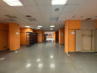 Local comercial en venta en San Juan en Pamplona
