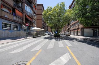 Local comercial en venta en Angustias - Chana - Encina en Granada