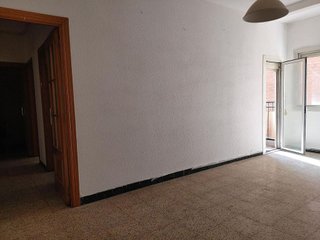 Piso en venta en Sants-Badal en Barcelona