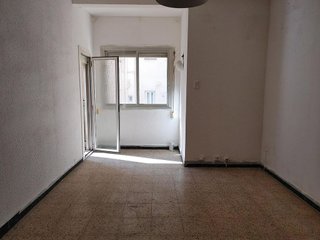 Piso en venta en Sants-Badal en Barcelona