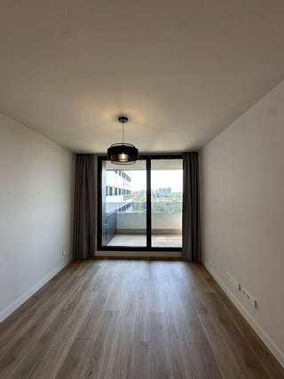 Piso en alquiler en Valdeacederas en Madrid