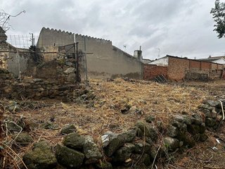 Terreno en venta en Argés