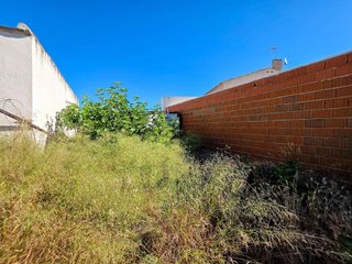 Terreno en venta en Argés