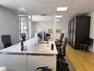 Local comercial en venta en Barrio de Abando en Bilbao