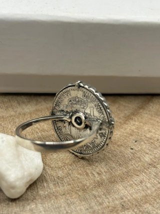 Anillo Plata Fina con Moneda Antigua
