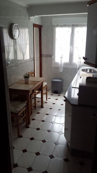 Piso en alquiler en Laviada en Gijón
