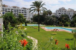 Piso en alquiler en Puerto Banús en Marbella