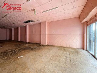Local comercial en venta en Viñuela - Rescatado en Córdoba