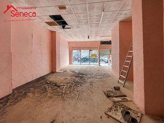 Local comercial en venta en Viñuela - Rescatado en Córdoba