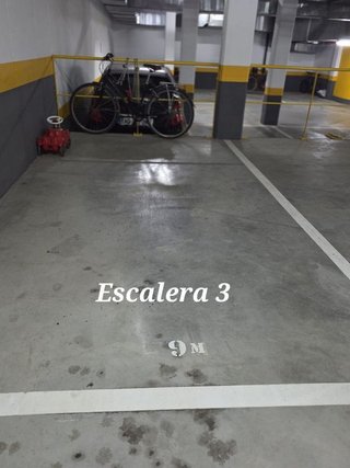 Garaje en venta en Puerto - Plaza de Toros en Estepona