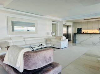 Piso en alquiler en Puerto Banús en Marbella