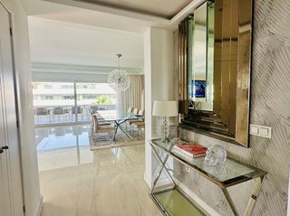 Piso en alquiler en Puerto Banús en Marbella