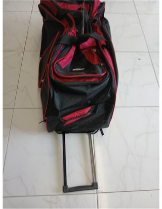 Travelers Club Xpedition - 77 -0 L Bolsa de Lona Vertical con múltiples Bolsillos y Ruedas de 76 cm