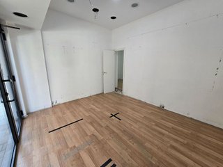 Local comercial en alquiler en Centro en Gijón