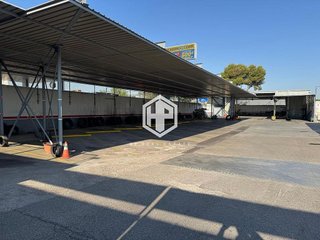 Nave industrial en alquiler en Aeropuerto en Madrid
